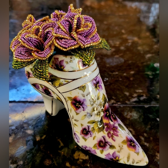 Vintage Victorian Shoe Beaded Flowers